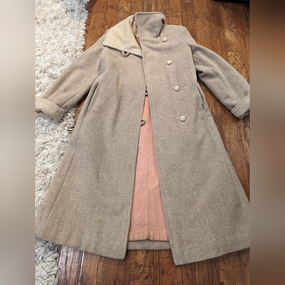 Women's Neutral Wool trench coat. Nicolinni Vintage size 6/8 - Picture 12 of 17